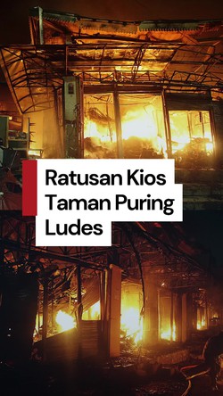 Video Polisi: Kebakaran Hanguskan 500 Kios di Pasar Taman Puring