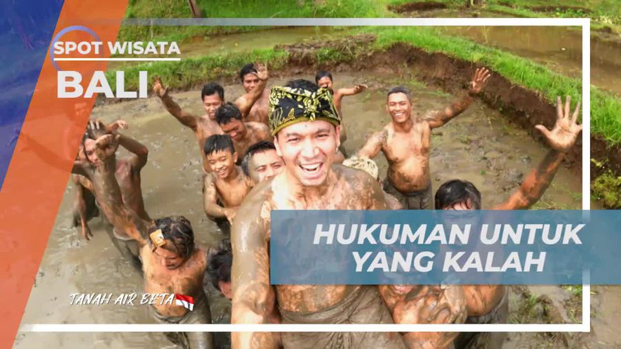  Mengikuti Hukuman Kecil Bagi Pemenang dan Kalah dalam Permainan Megoak-Goakan di Bali  