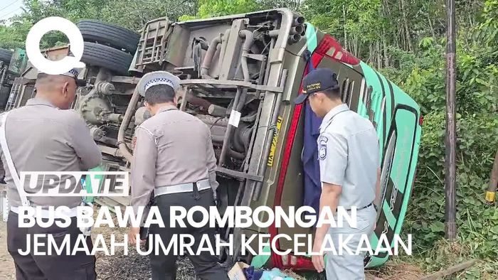 Video: Bus Rombongan Jemaah Umrah Kecelakaan di Muba, 4 Orang Tewas