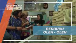 Membeli Oleh-oleh Khas Gorontalo Setelah Berburu dan Belajar  