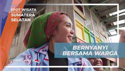 Bernyanyi dan Berdendang Bersama Warga saat Menikmati Pempek di Desa Burai, Sumatera Selatan  
