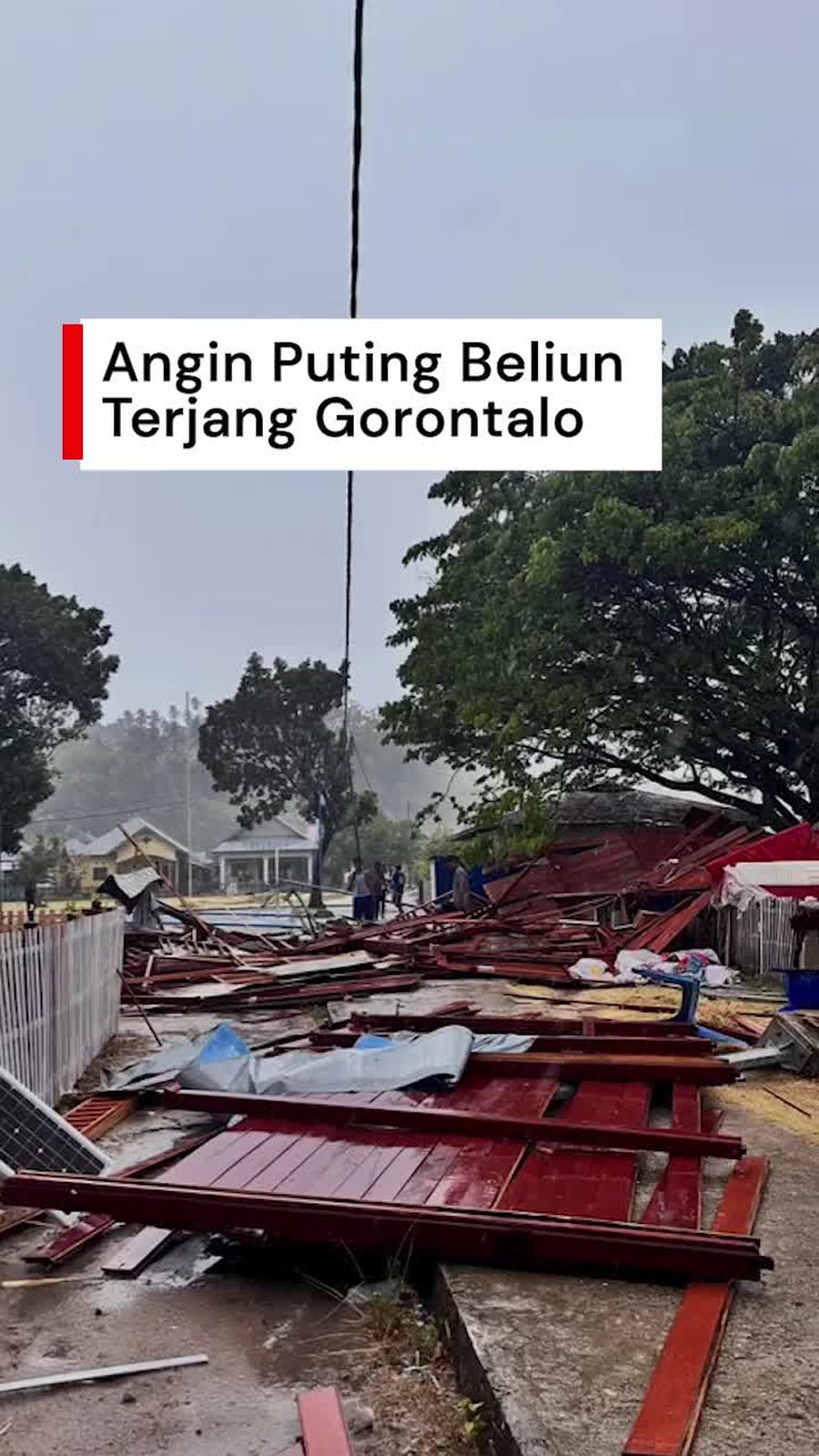 Video: Puting Beliung Terjang Gorontalo, 6 Rumah dan 1 Kantor Rusak