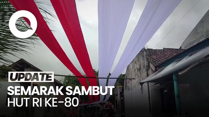 Video: Warga Tasikmalaya Bentangkan Bendera Merah Putih Sepanjang 100 Meter