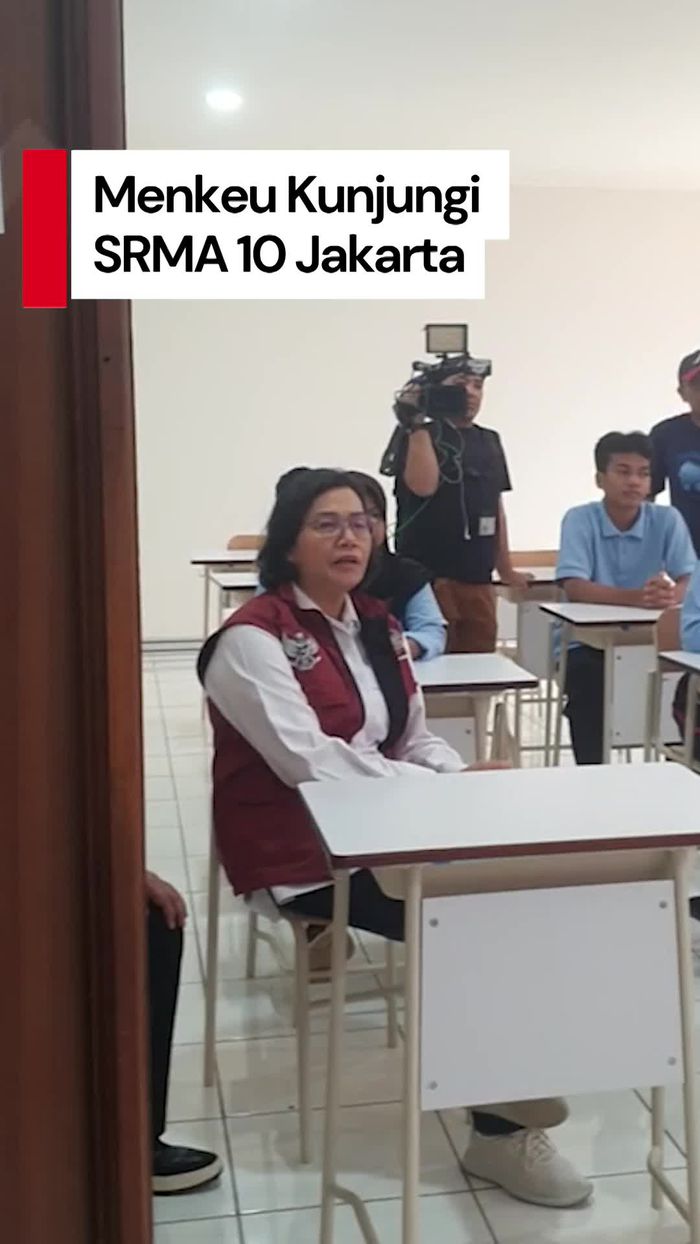 Video Momen Sri Mulyani Dengar Cerita Culture Shock Siswa Sekolah Rakyat