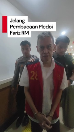Video: Penampilan Fariz RM Jelang Sidang Pledoi
