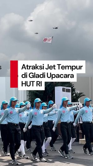 Video: Atraksi Jet Tempur Warnai Gladi Upacara HUT ke-80 RI di Istana