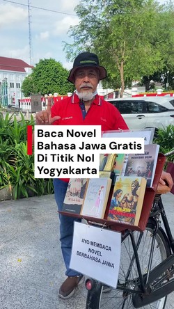Video: Baca Novel Bahasa Jawa Gratis Pagi-pagi di Titik Nol Yogyakarta