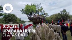 Video: Warga Biringere Gelar Upacara HUT RI ke-80 di Atas Batu Payung