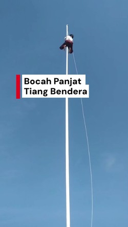 Video: Aksi Bocah Lampung Panjat Tiang saat Tali Pengait Bendera Lepas
