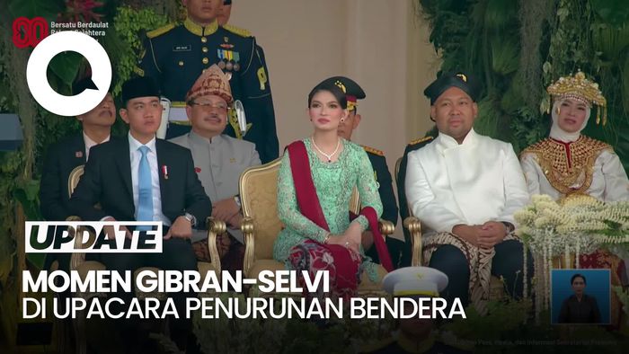 Video Gaya Formal Gibran di Upacara Penurunan Bendera HUT RI