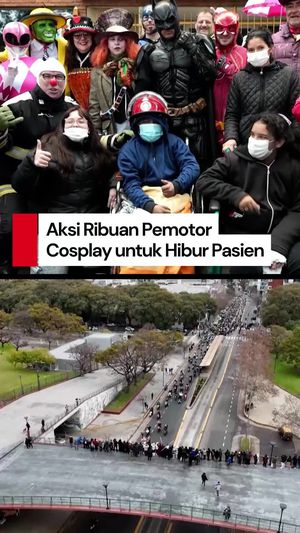 Video: Aksi Ribuan Pemotor Cosplay untuk Hibur Pasien Anak di Argentina