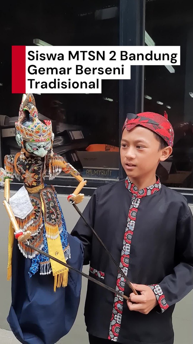 Video Andira Siswa MTsN 2 Bandung, Pencinta Seni Tradisional di Era Modern