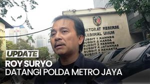 Video: Roy Suryo Temani Rismon Diperiksa Soal Ijazah Jokowi di Polda Metro