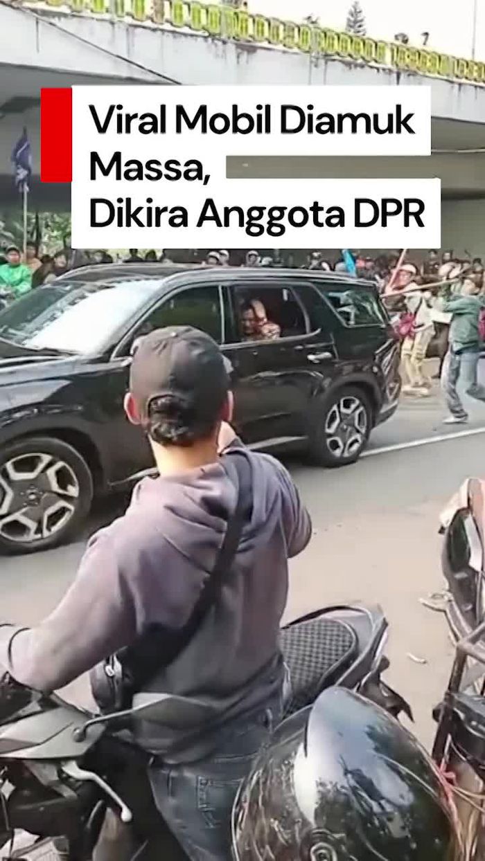 Video Viral Mobil Pelat ZZH Diserang Massa, Dikira Anggota DPR