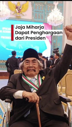 Video: Bahagianya Jaja Miharja Dapat Bintang Penghormatan dari Presiden Prabowo