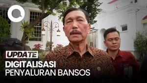 Video: Luhut Beberkan Rencana Penyaluran Bansos via Aplikasi Digital