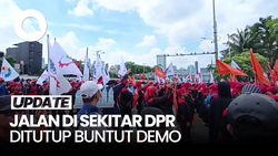 Video: Ribuan Buruh Demo di DPR, Jalan Gatsu Arah Slipi Ditutup