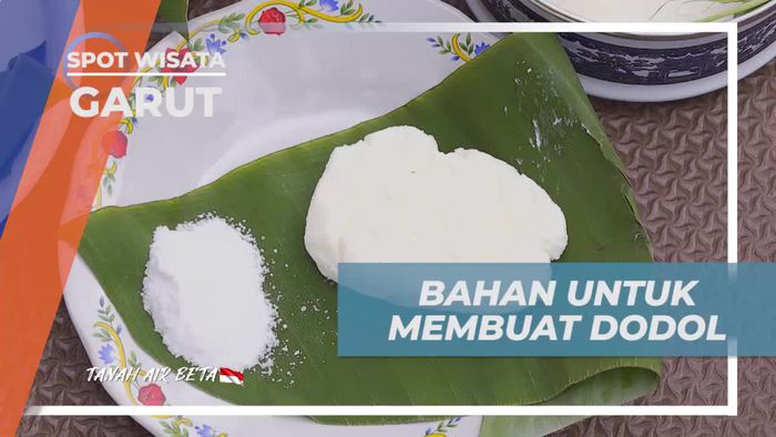 Menyiapkan Bahan dan Alat untuk Membuat Dodol Garut di Kampung Belanda, Garut  