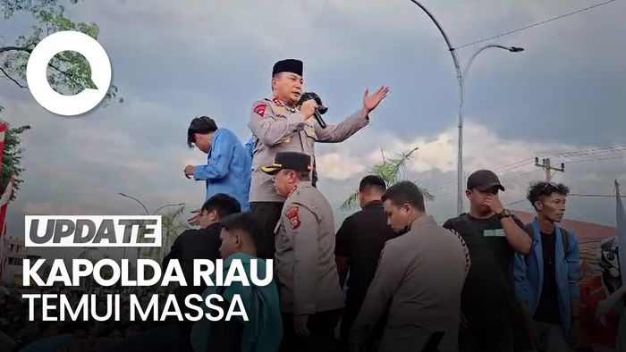 Video: Momen Kapolda Riau Temui Massa Ojol-Mahasiswa, Demo Berjalan Damai