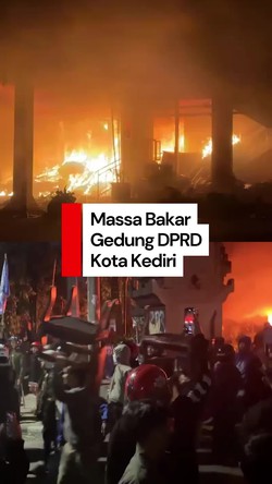 Video: Gedung DPRD Kota Kediri Dibakar Massa
