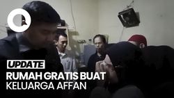 Video: Tangis Ibunda Affan saat Menteri Ara Berikan Rumah Gratis