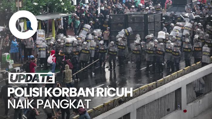 Video: Prabowo Perintahkan Kapolri Naikkan Pangkat Polisi Korban Demo