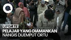 Video Ratusan Pelajar yang Ikut Demo Ricuh Menangis Dijemput Orang Tuanya
