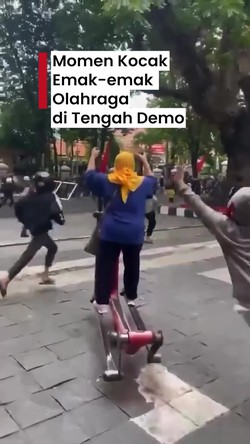 Video: Di Balik Momen Kocak Ibu-ibu Fitnes Saat Ada Demo di Purwodadi
