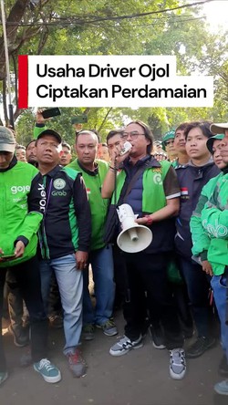 Video: Alasan Driver Ojol Gelar Aksi Bagikan Mawar