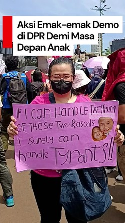 Video: Emak-emak Demo di DPR, Perjuangkan Masa Depan Anak Agar Bebas Bicara