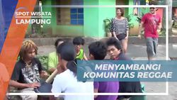 Menyambangi dan Berinteraksi dengan Komunitas Reggae di Pasar Seni Bandar Lampung  