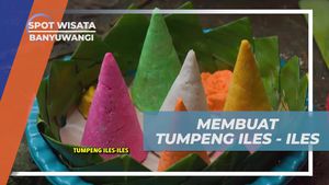 Membuat Tumpeng Iles-Iles Bersama Warga di Banyuwangi  