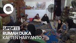 Video: Suasana Rumah Duka Pilot Helikopter yang Jatuh di Tanah Bumbu 