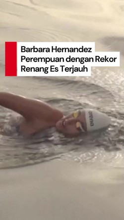 Video Hernandez, Cewek yang Berenang Jauh di Perairan Dingin Tanpa Wetsuit