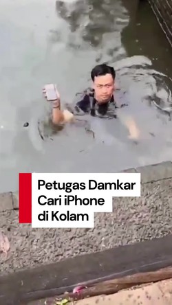 Video: Petugas Damkar Depok Diminta Kuras Kolam Ikan untuk Cari iPhone Hilang