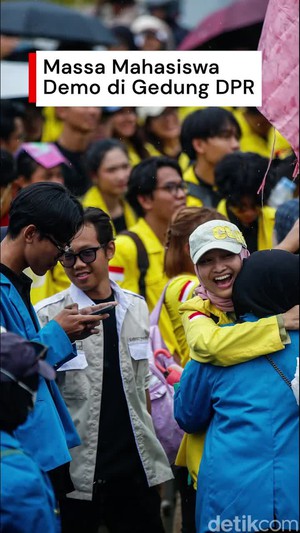 Video Alasan Mahasiswa Geruduk DPR: Banyak Tuntutan Masih Nol Besar