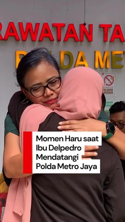 Video Tangis Ibu Delpedro: Anak Saya Bukan Penjahat, Bukan Koruptor