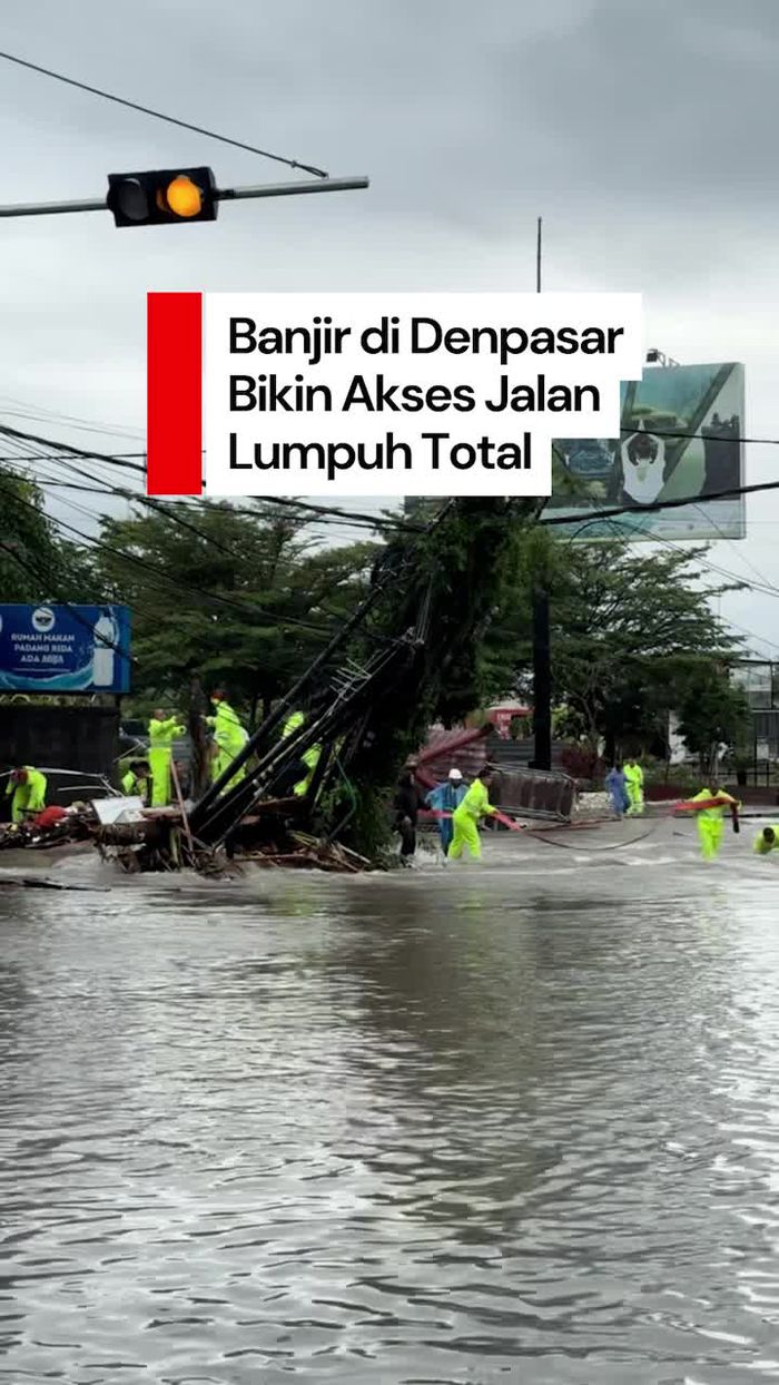 Video: Banjir Akibat Hujan Semalaman, Jalan Denpasar-Gianyar Lumpuh Total