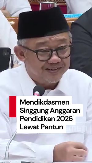 Video Momen Mendikdasmen Bacakan Pantun soal Anggaran Pendidikan 2026 di DPR