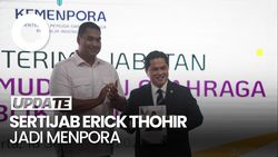 Video: Momen Dito Ariotedjo Resmi Serahkan Jabatan Menpora ke Erick Thohir