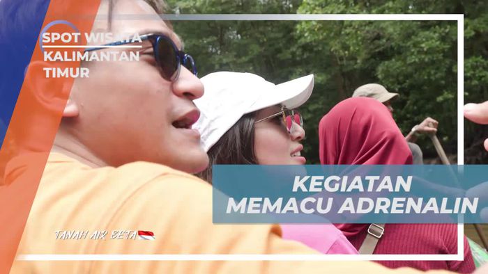 Memacu Adrenalin Saat Berinteraksi dengan Buaya Riska di Sungai Tuntang, Kalimantan Timur  