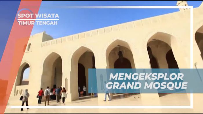 Mengunjungi Grand Mosque dan Mengagumi Kemegahannya di Muskat, Oman  