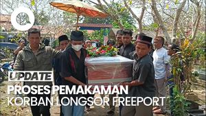 Video Satu Korban Longsor PT Freeport Dimakamkan di Kesugihan Cilacap