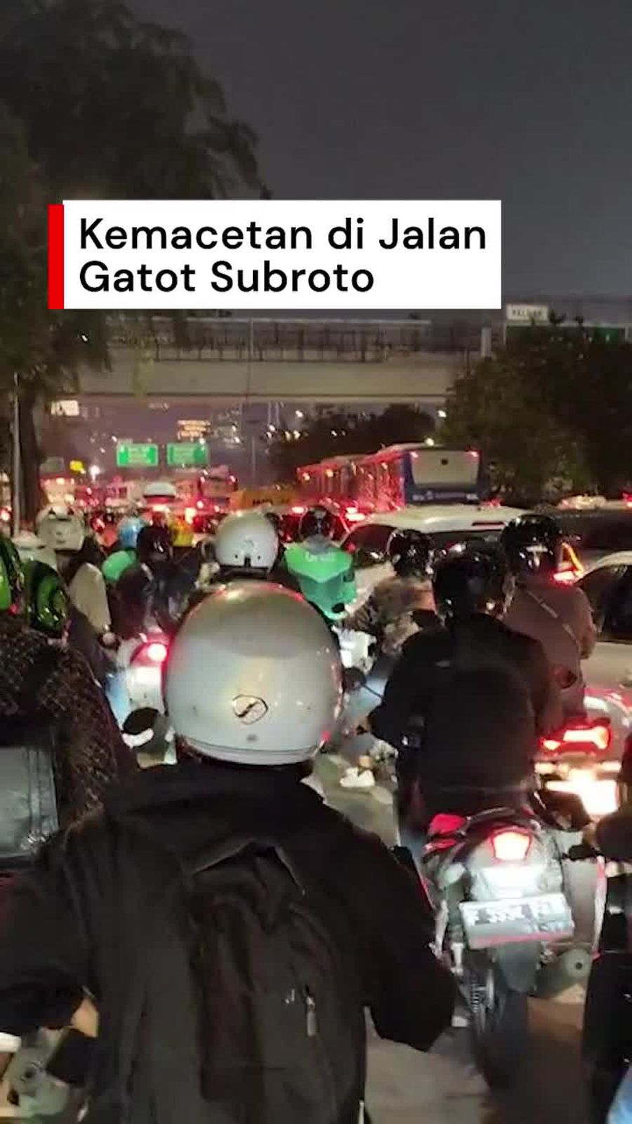 Video: Arus Lalu Lintas Jalan Gatot Subroto Macet Malam Ini