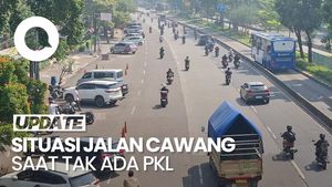 Video Kondisi Jalan di Cawang Bila Tak Dijajah Meja PKL-Parkir Liar