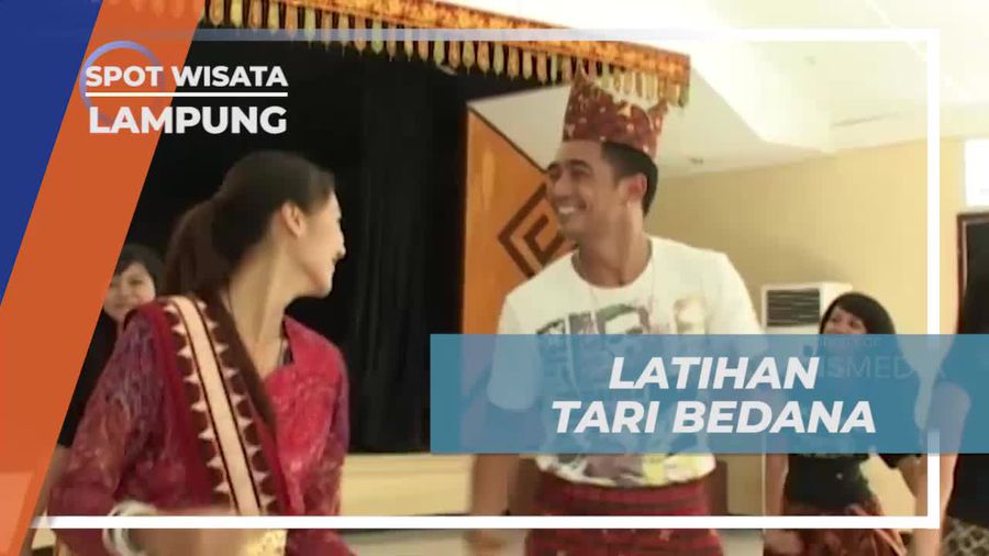 Belajar Tari Bedana Tradisional di Taman Budaya, Lampung