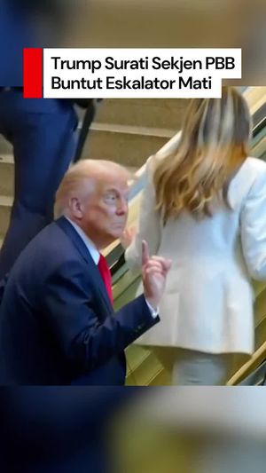 Video: Trump Minta Sekjen PBB Selidiki Sabotase Eskalator-Teleprompter