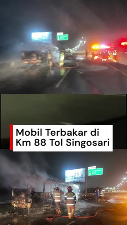 Video Mobil Terbakar di Km 88 Tol Singosari Malang