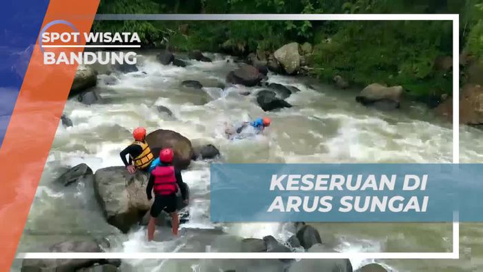 Bermain Seru di Arus Sungai Bergelora di Bandung