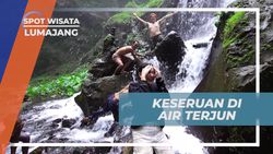 Bersenang-senang Bermain Air di Air Terjun Tumpak Sewu, Lumajang